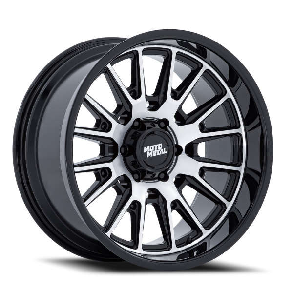 Moto Metal Tekton