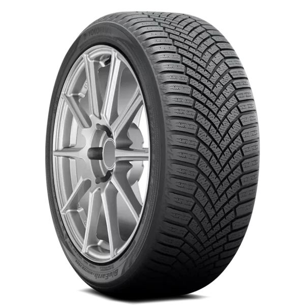 Yokohama Bluearth Winter V906 215/50R17