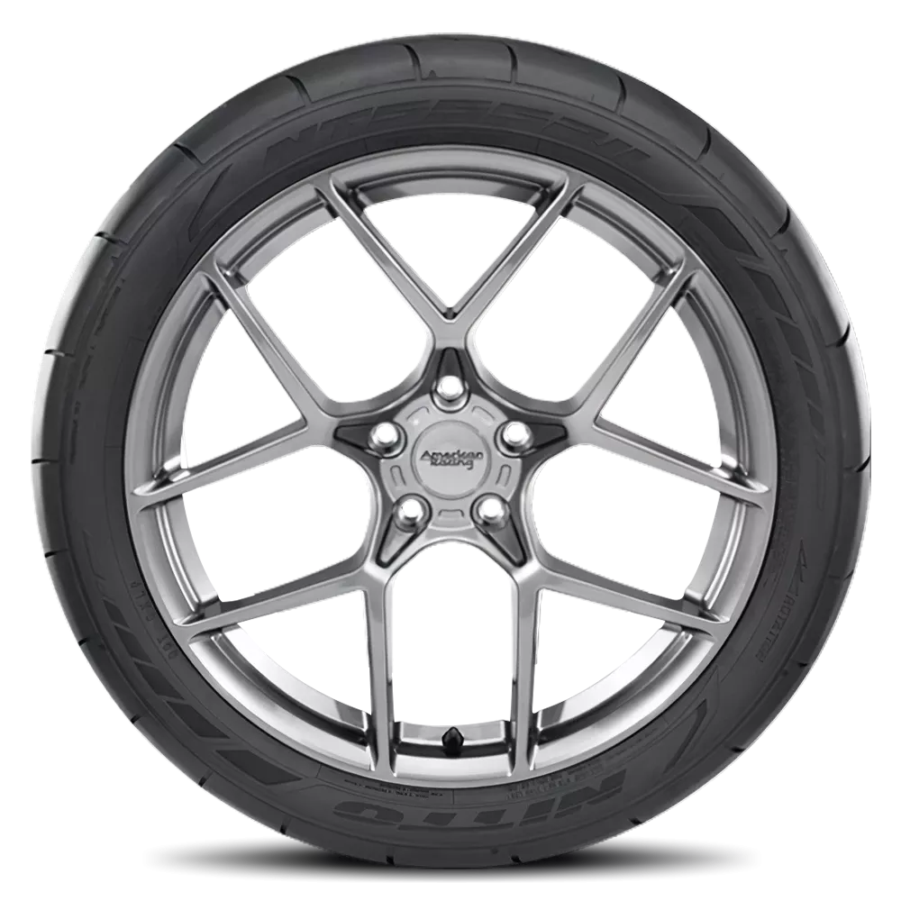 Nitto NT555RII P275/40R17 - Image 3