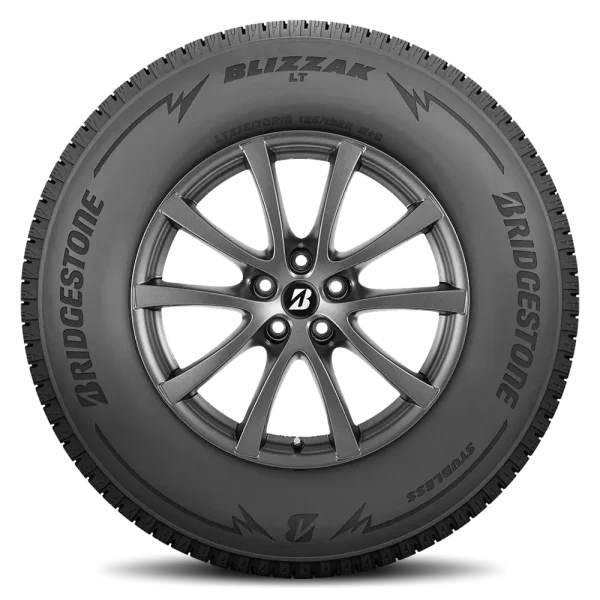 Bridgestone Blizzak LT LT275/65R20 - Image 3