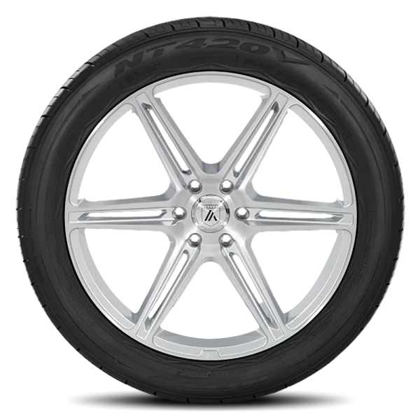 Nitto NT420V 295/30R24 - Image 3
