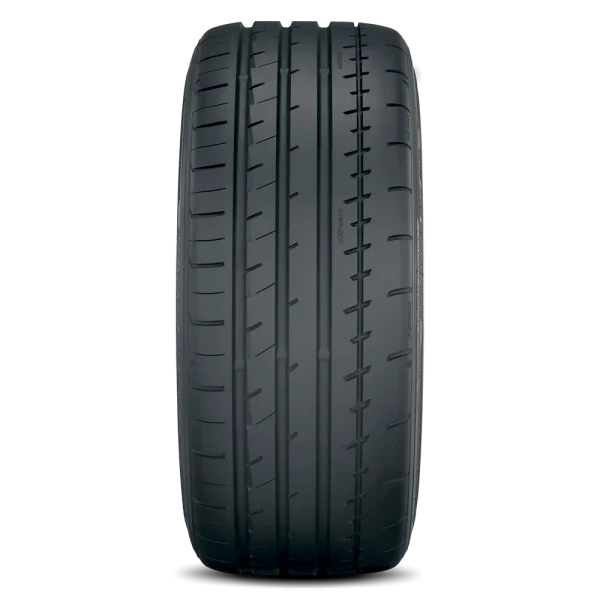 Yokohama Advan Apex V601 265/35R20 - Image 2