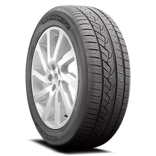 Nitto NT421Q 285/45R22