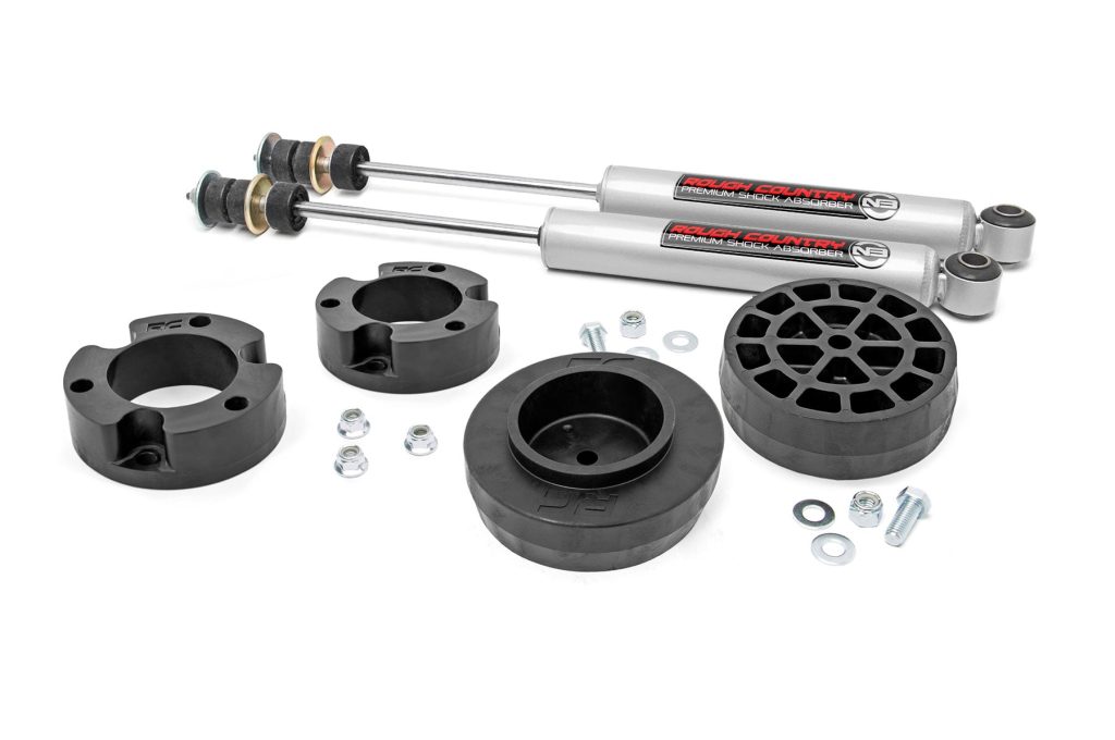 Rough Country 3 Inch Lift Kit Toyota 4Runner (03-09)/FJ Cruiser (07-14) 2WD/4WD