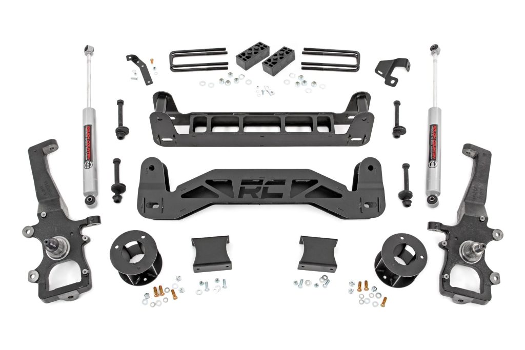 Rough Country 4 Inch Lift Kit Ford F-150 2WD (2004-2008)
