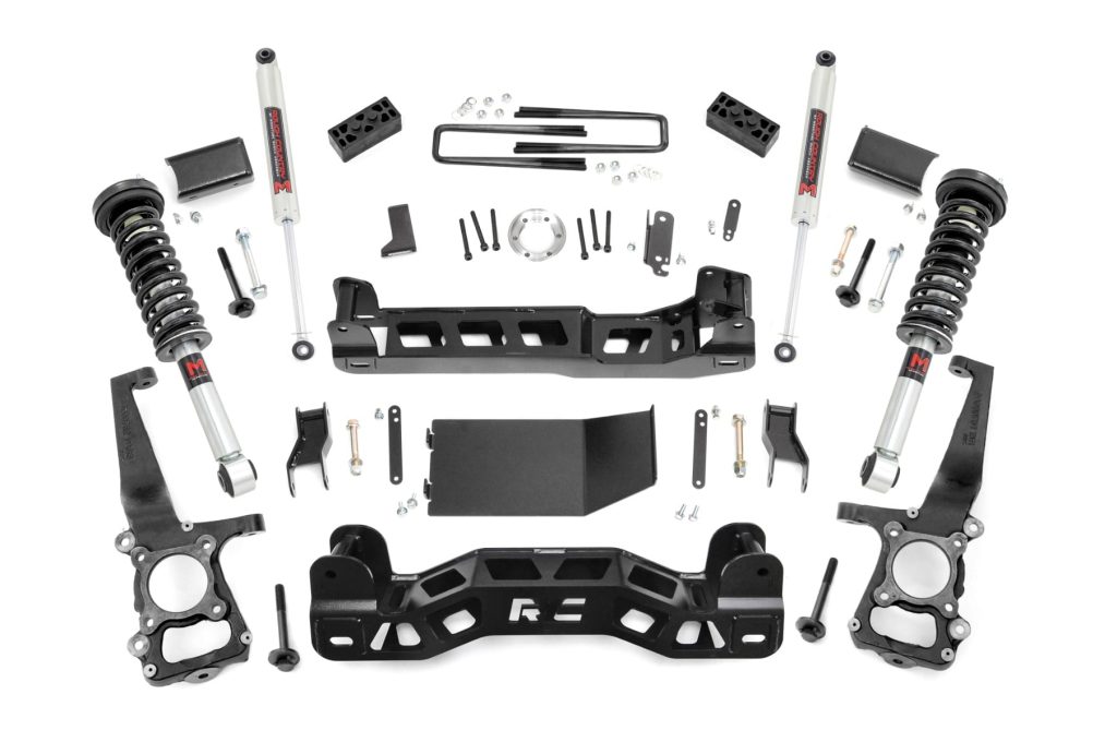 Rough Country 4 Inch Lift Kit M1 Struts Ford F-150 4WD (2014)