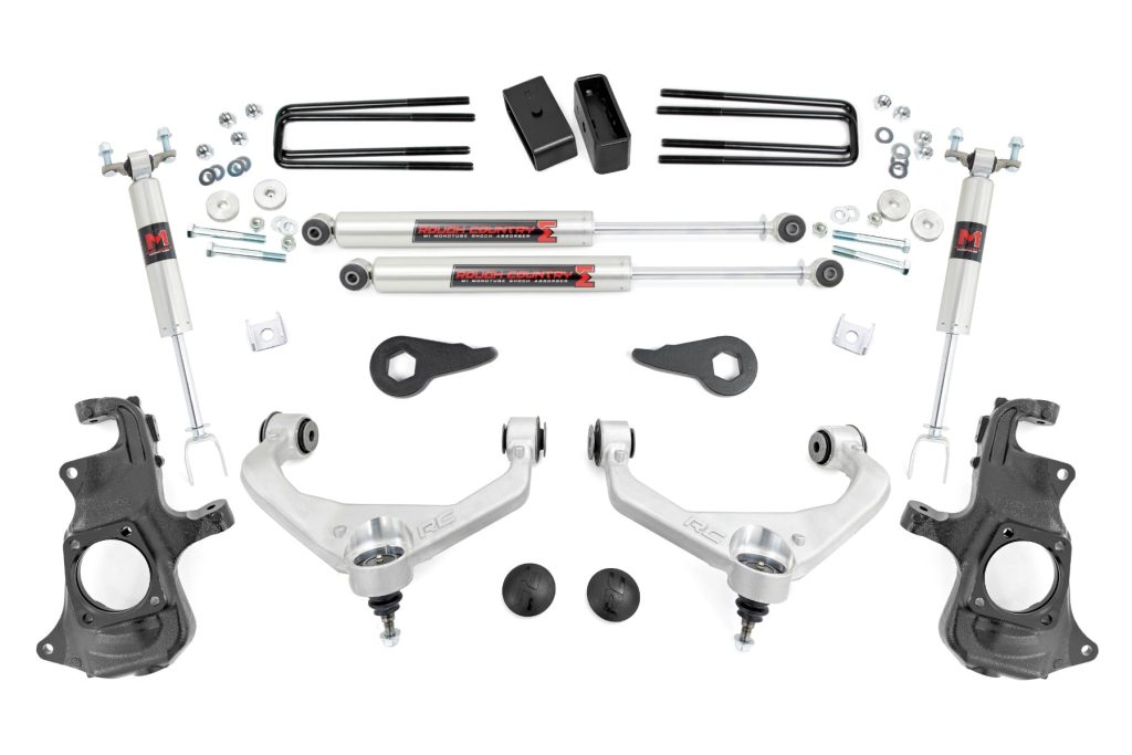 Rough Country 3.5 Inch Knuckle Lift Kit M1 w/ Overloads Chevy/GMC 2500HD/3500HD (11-19)