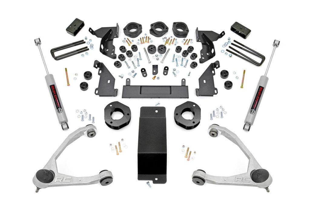 Rough Country 4.75 Inch Lift Kit Combo Chevy/GMC 1500 4WD (14-15)