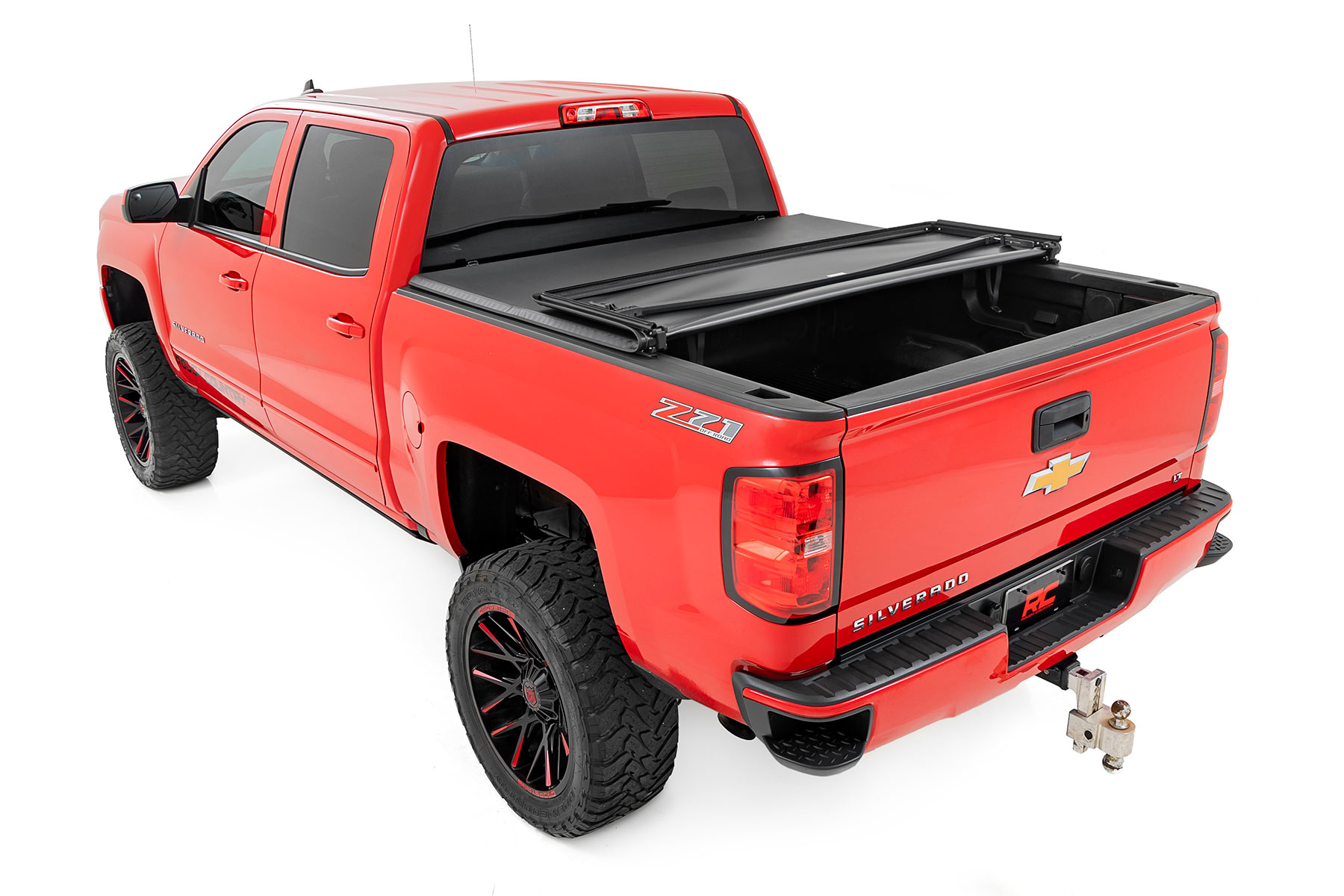 Rough Country Soft Tri-Fold Bed Cover 5β9β³ Bed Chevy/GMC 1500 (14-18 & Classic)