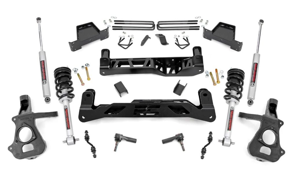 Rough Country 7 Inch Lift Kit Alu/Stamp Steel N3 Strut Chevy/GMC 1500 (14-18 & Classic)