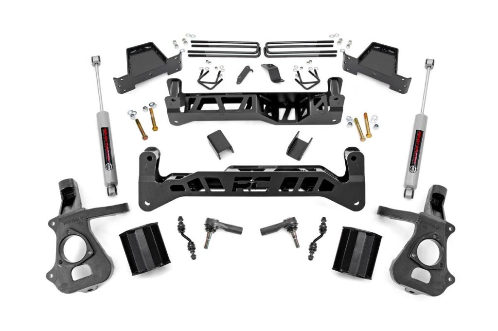 Rough Country 7 Inch Lift Kit Cast Steel Chevy/GMC 1500 2WD (14-18 & Classic)