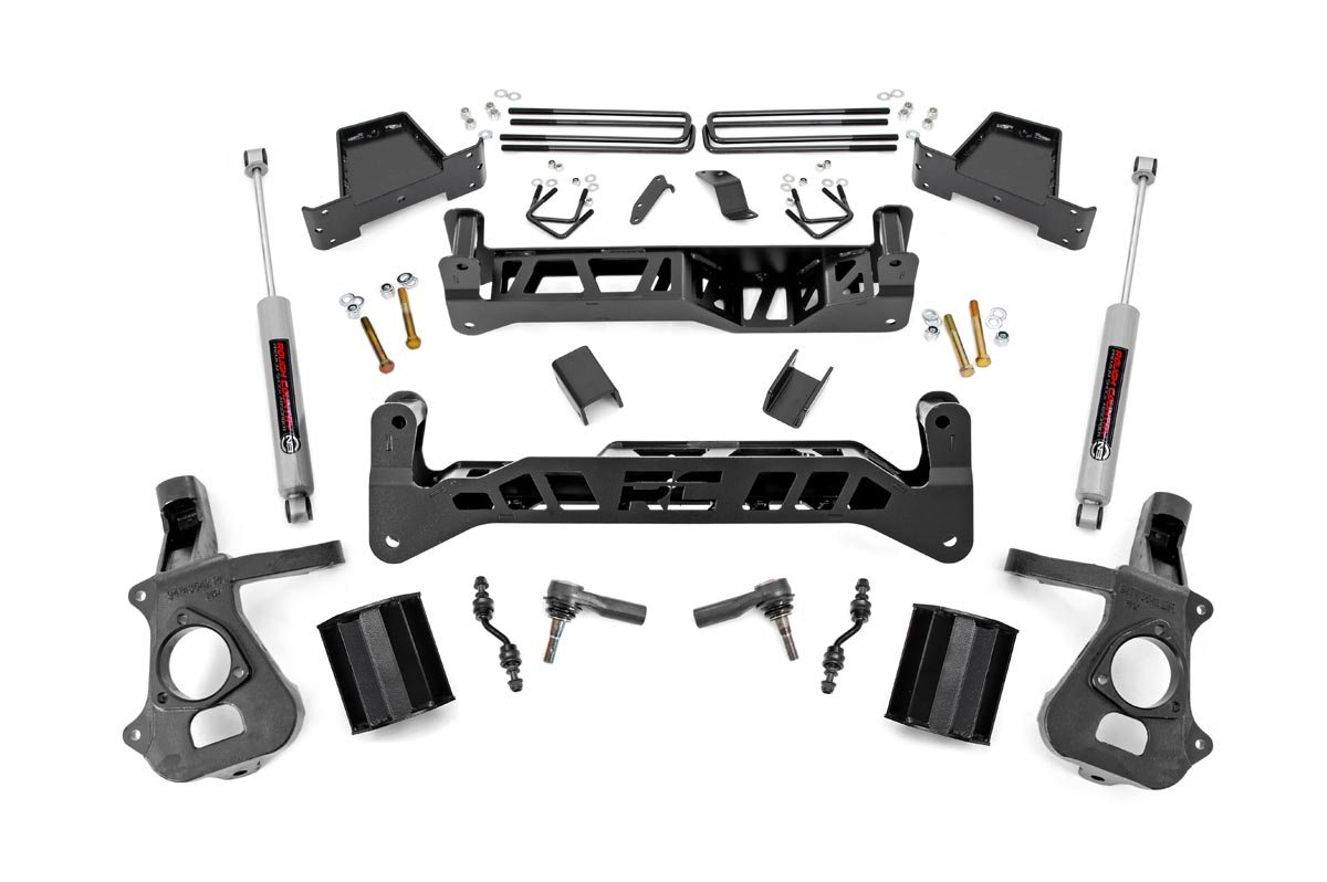 Rough Country 7 Inch Lift Kit Cast Steel Chevy/GMC 1500 2WD (14-18 & Classic)