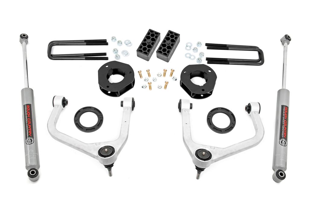 Rough Country 3.5 Inch Lift Kit Chevy Silverado 1500 2WD/4WD (2019-2024)