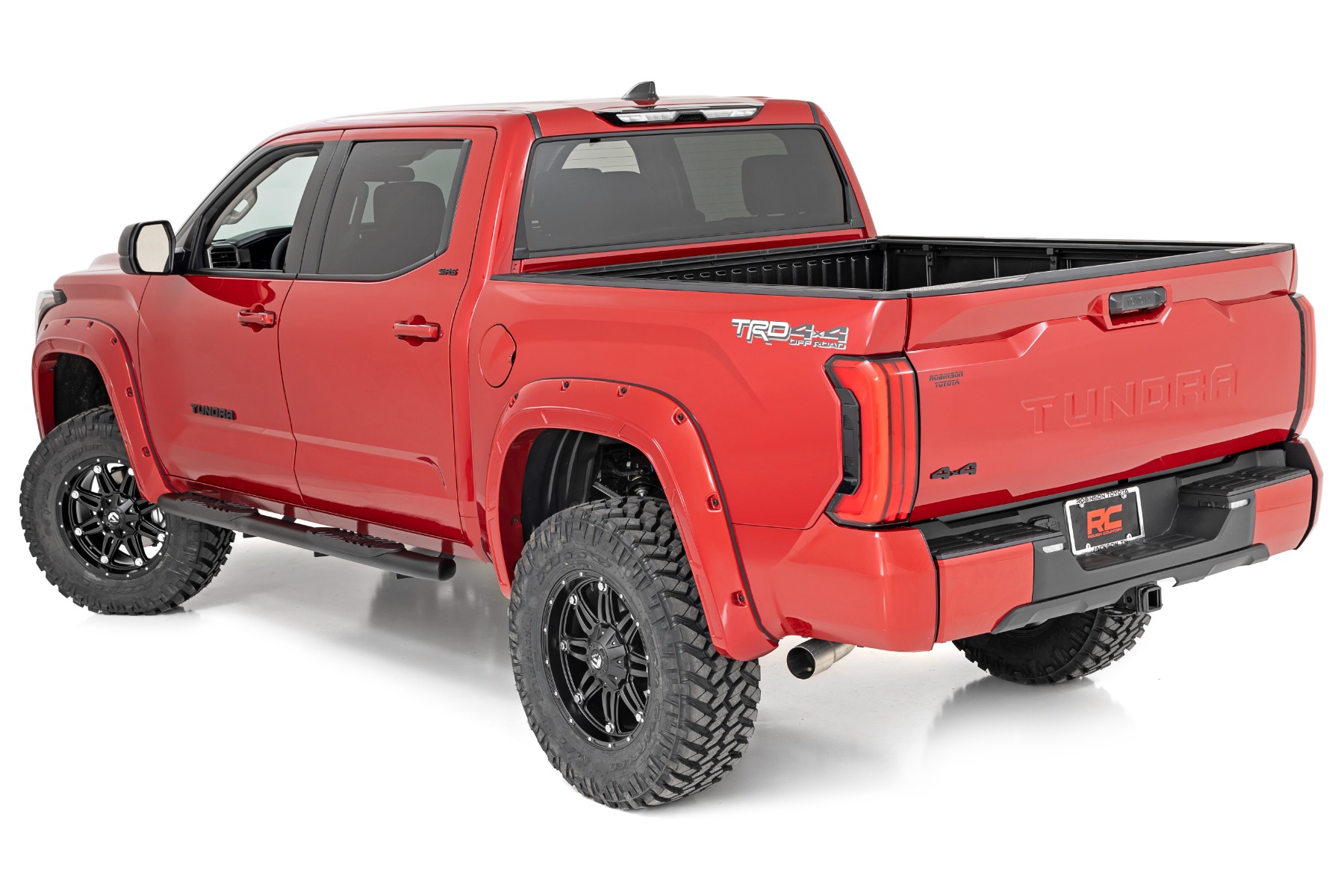 Rough Country Oval Nerf Steps Crew Cab Black Toyota Tundra 2WD/4WD (2022-2026)