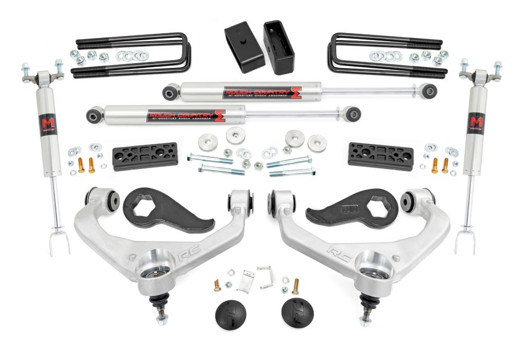 Rough Country 3 Inch Lift Kit UCAs M1 Chevy/GMC 2500HD/3500HD (20-26)
