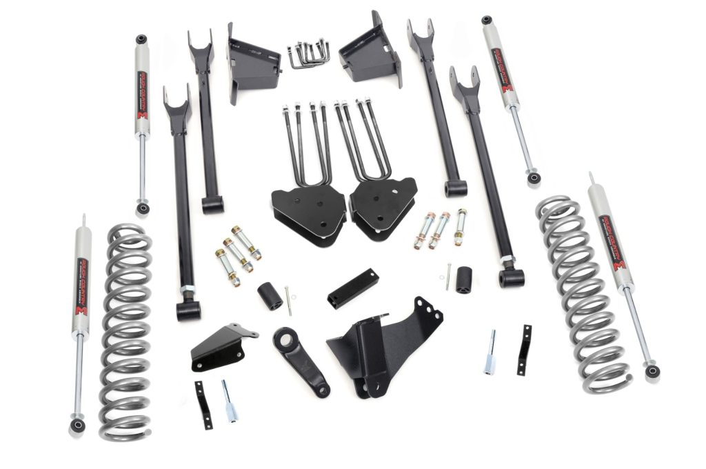 Rough Country 8 Inch Lift Kit 4 Link RR Blocks M1 Ford F-250/F-350 Super Duty (05-07)