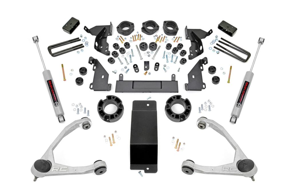 Rough Country 4.75 Inch Lift Kit Combo Cast Steel Chevy/GMC 1500 (14-15)