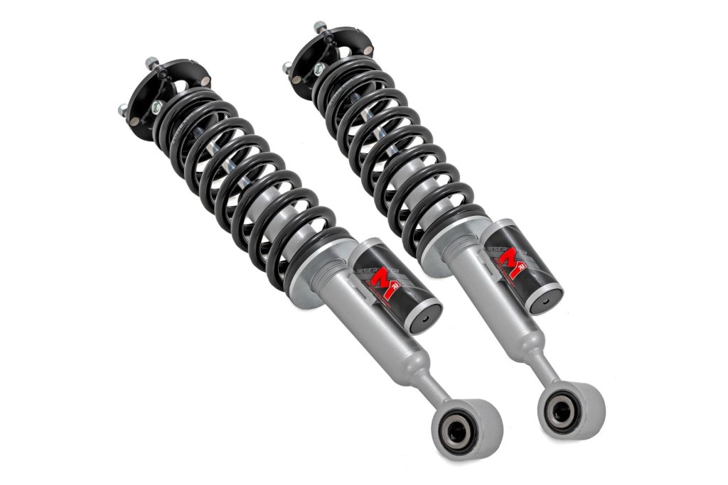 Rough Country M1R Reservoir Loaded Struts Adjustable Height Front 3.5 Inch Toyota 4Runner (25-26)