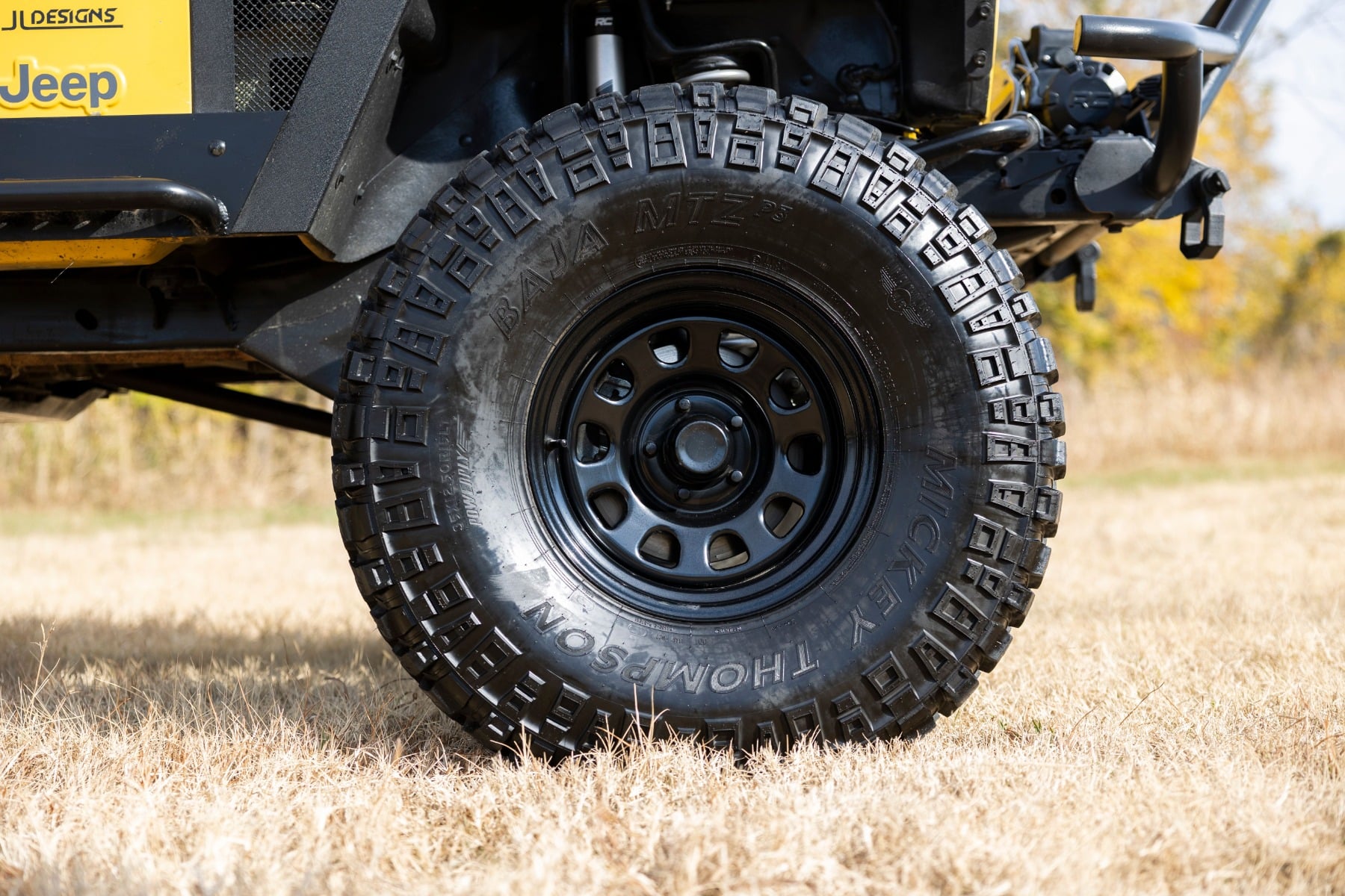 Rough Country Steel Wheel Black 17x9 5x5.5 4.25 Bore +0mm