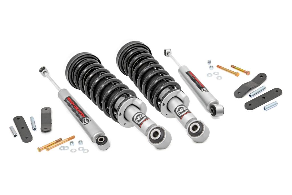 Rough Country 2.5 Inch Lift Kit N3 Struts/N3 Nissan Frontier 4WD (2005-2026)