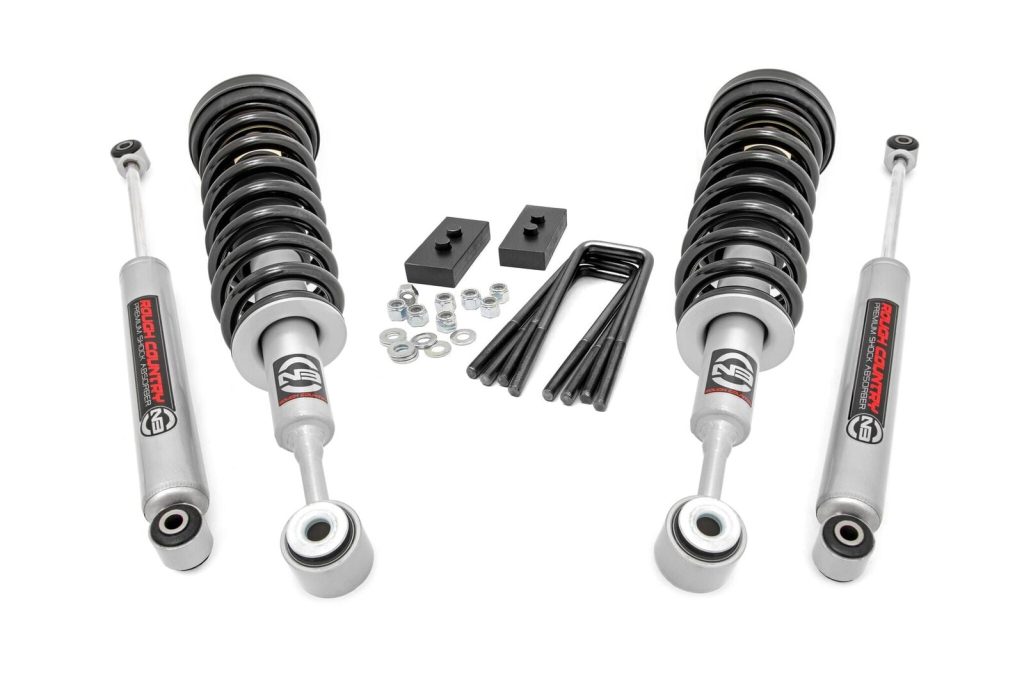 Rough Country 2.5 Inch Lift Kit N3 Struts/N3 Ford F-150 4WD (2004-2008)