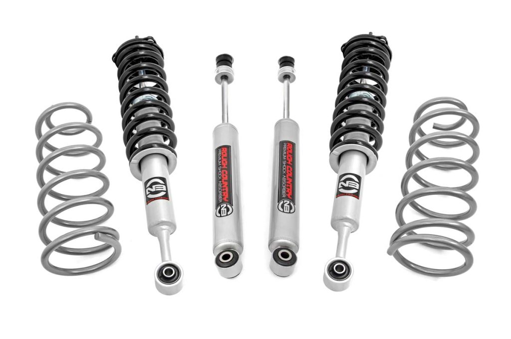Rough Country 3 Inch Lift Kit N3 Struts Toyota 4Runner (03-09)/FJ Cruiser (07-14)