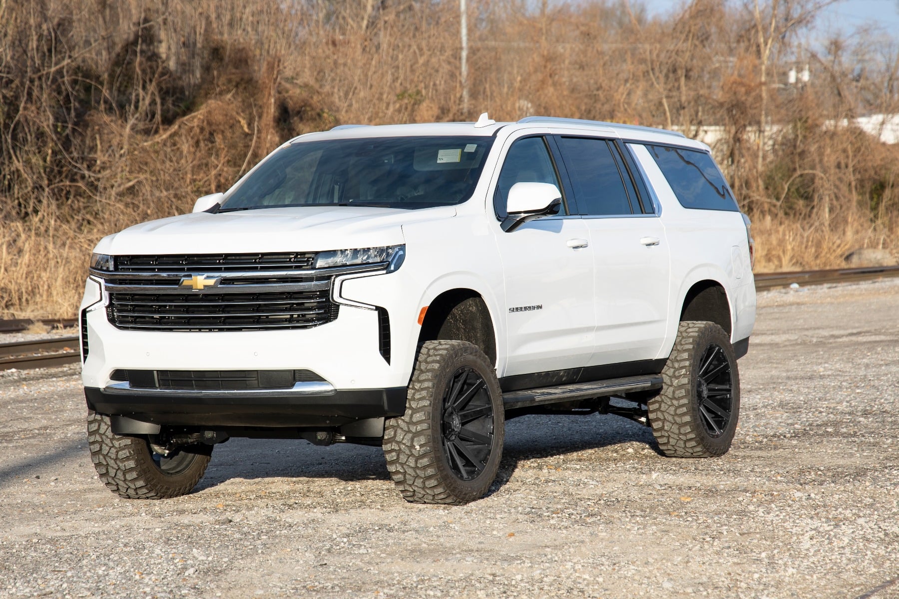 Rough Country 6 Inch Lift Kit Chevy/GMC SUV 1500 4WD (2021-2026)