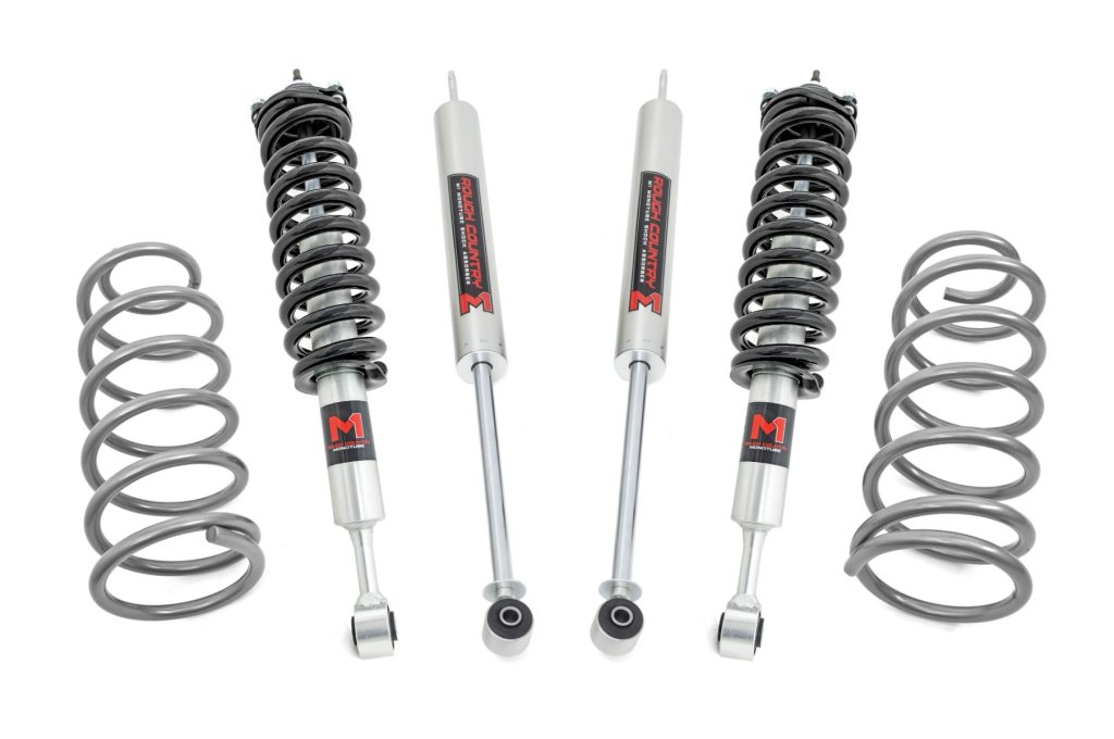 Rough Country 3 Inch Lift Kit RR Coils M1 Struts/M1 Toyota 4Runner 4WD (2010-2024)