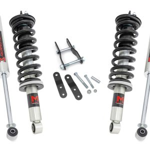 Rough Country 2.5 Inch Lift Kit M1 Struts Toyota Tacoma 2WD/4WD (1997-2004)