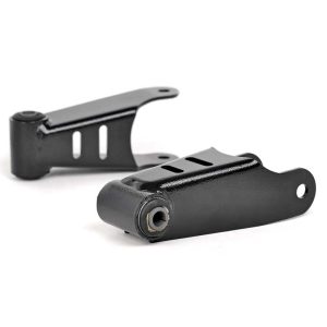 Rough Country Lowering Shackles 1.5 Inch Chevy/GMC 1500 (99-18 & Classic)