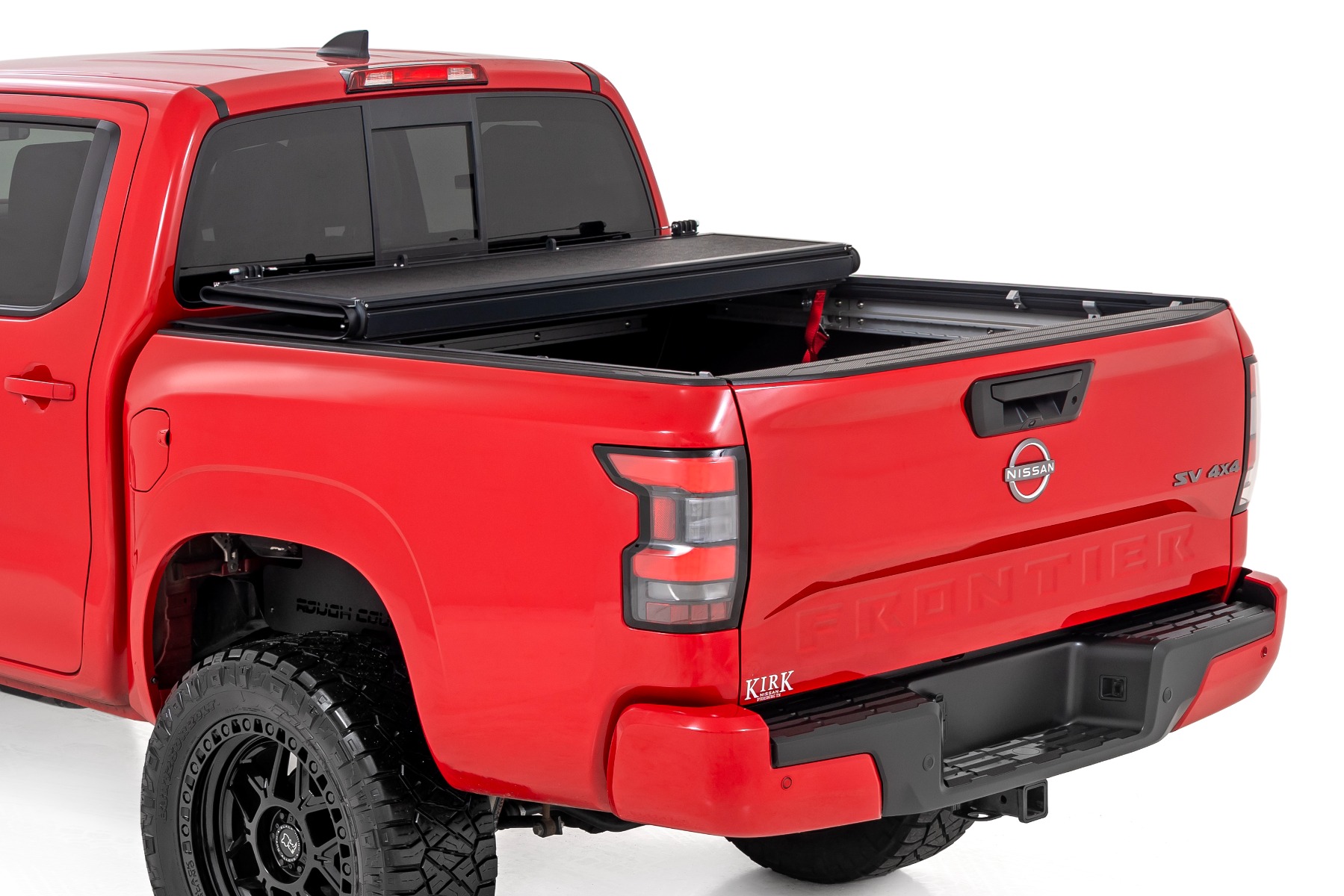 Rough Country Hard Low Profile Bed Cover 5β² Bed w/Cargo Mgmt Nissan Frontier (22-26)