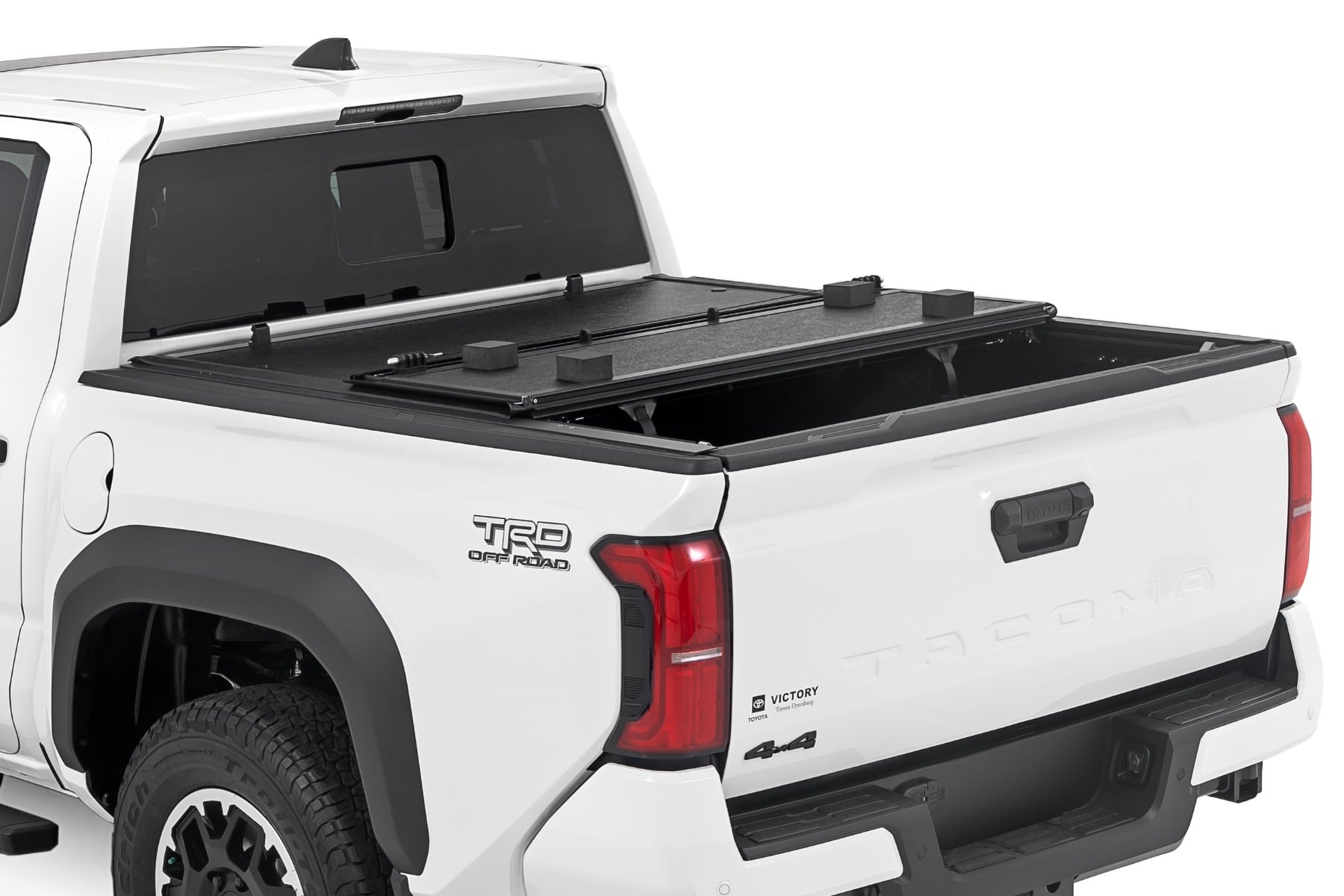 Rough Country Hard Low Profile Bed Cover 6β² Bed Toyota Tacoma 2WD/4WD (2024-2026)