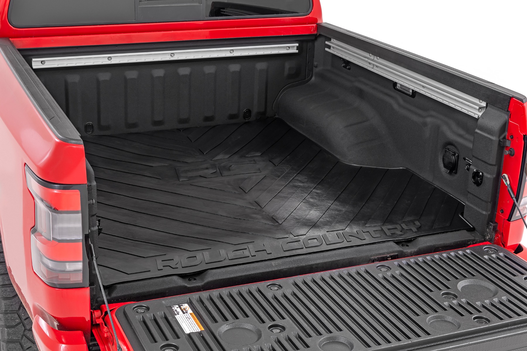 Bed Mat | 5′ Bed | RC Logo | Nissan Frontier 2WD/4WD (2005-2026) β Rough Country