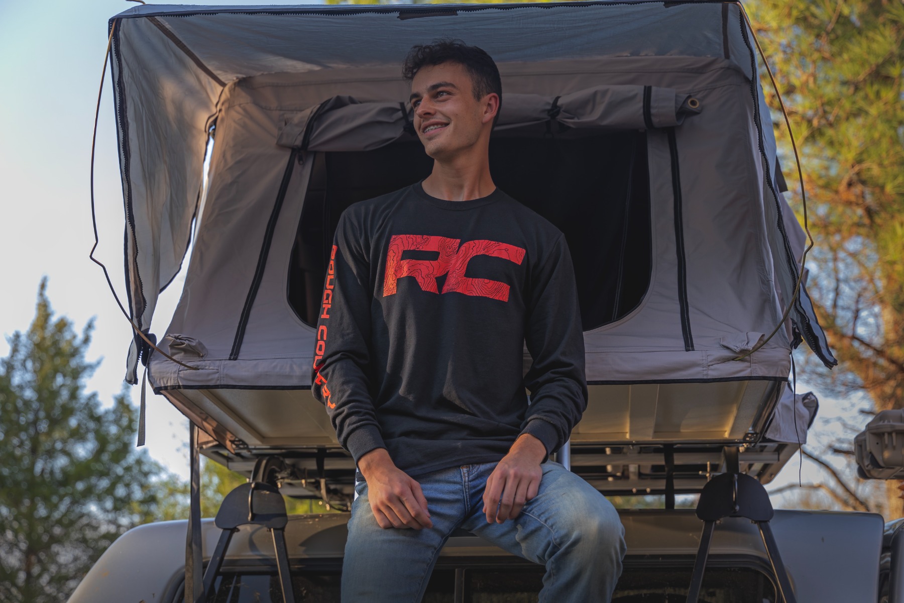 Rough Country Long Sleeve RC Tread Sleeve Black XL