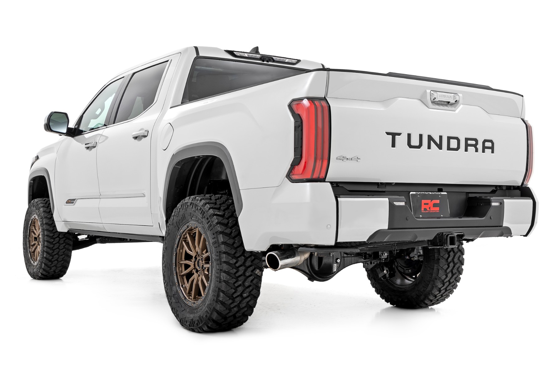 Rough Country 6 Inch Lift Kit OE Air Ride Toyota Tundra 4WD (2022-2026)