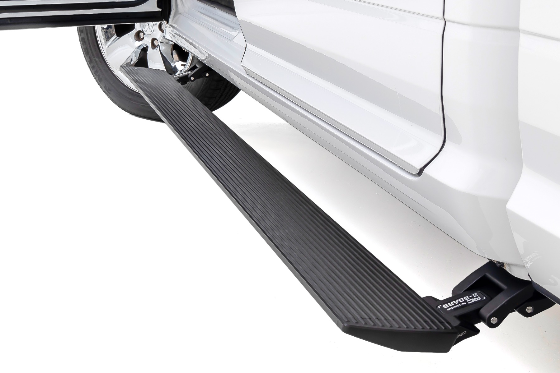 Rough Country Power Running Boards Dual Electric Motor Crew Cab Ram 1500 2WD/4WD (2009-2018 & Classic)