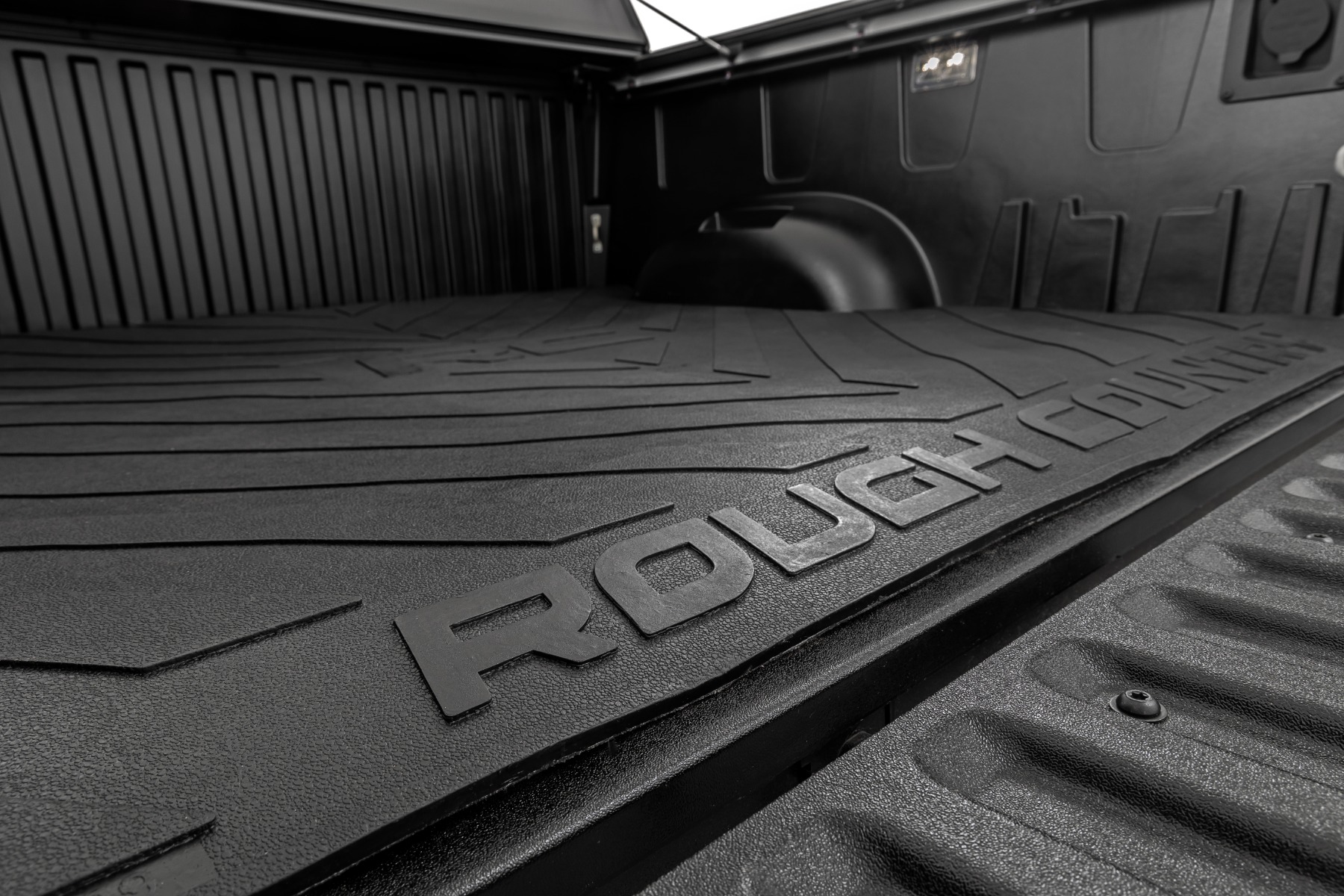 Rough Country Bed Mat 5β7β³ Bed RC Logo Toyota Tundra 2WD/4WD (2022-2026)
