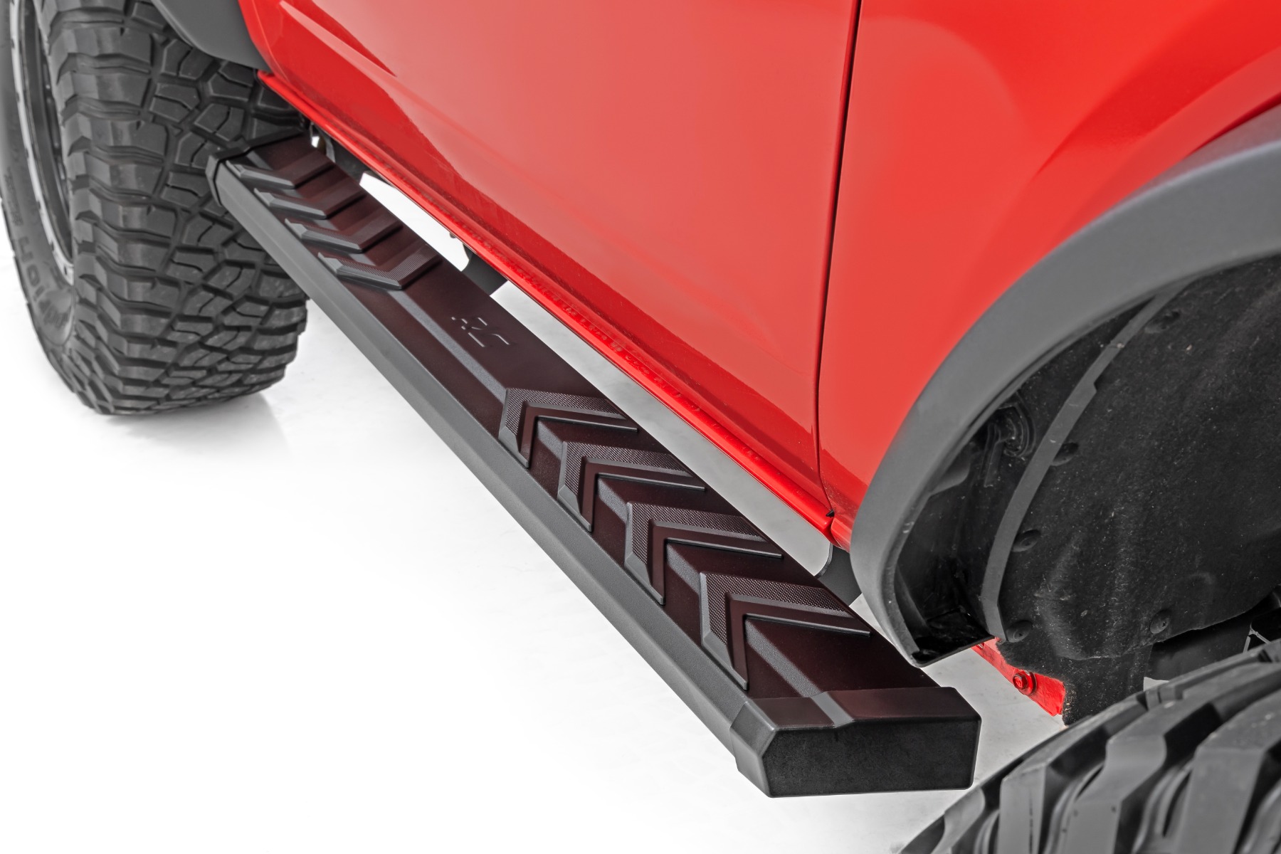 Rough Country BA2 Running Boards Side Step Bars 2-Door Ford Bronco (2 Door) (21-26)