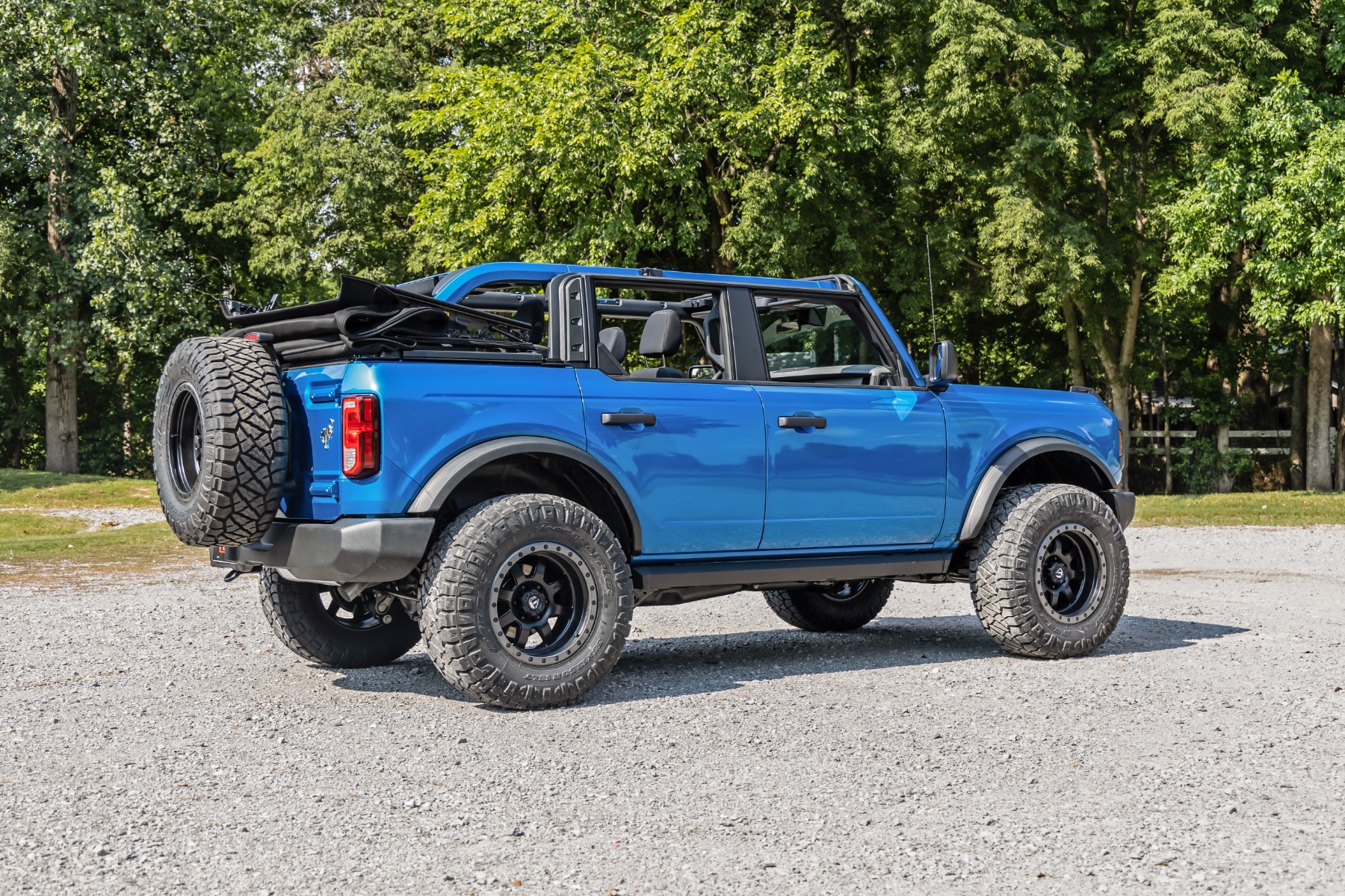 Rough Country 2 Inch Lift Kit Ford Bronco 4WD (2021-2026)