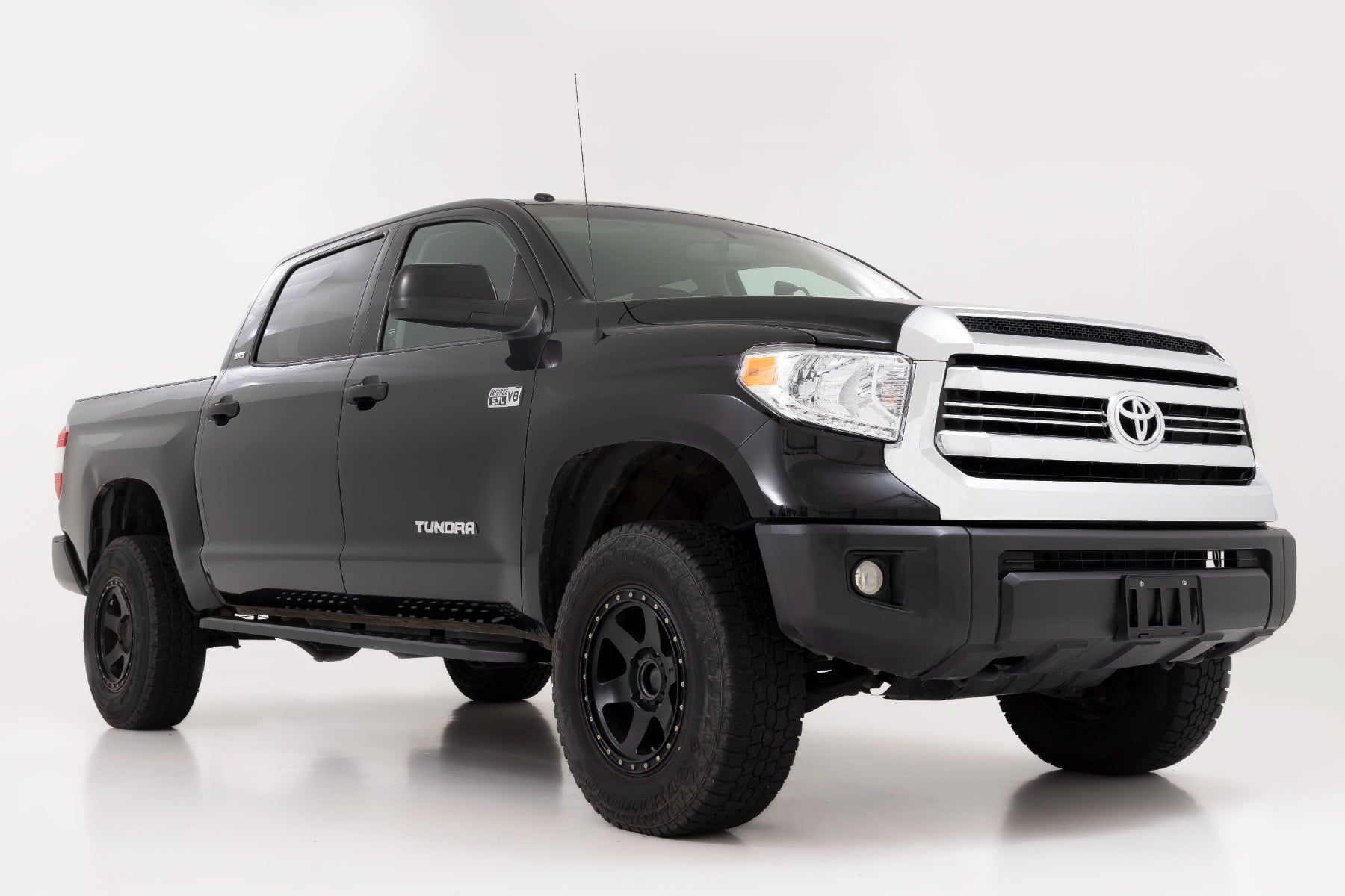 Rough Country RPT2 Running Board Crew Cab Black Toyota Tundra 2WD/4WD (2007-2021)