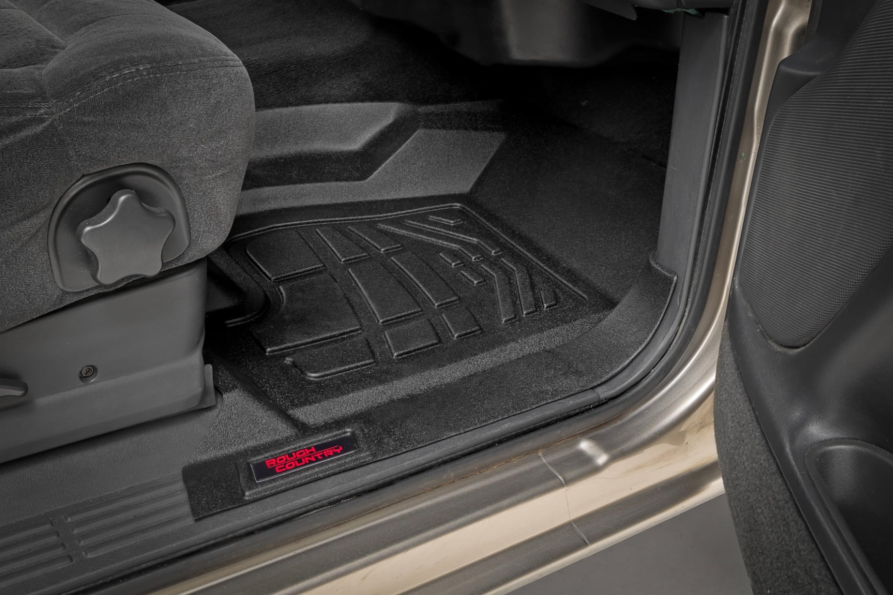 Rough Country Sure-Fit Floor Mats Front Chevy/GMC 1500 (99-06 & Classic)