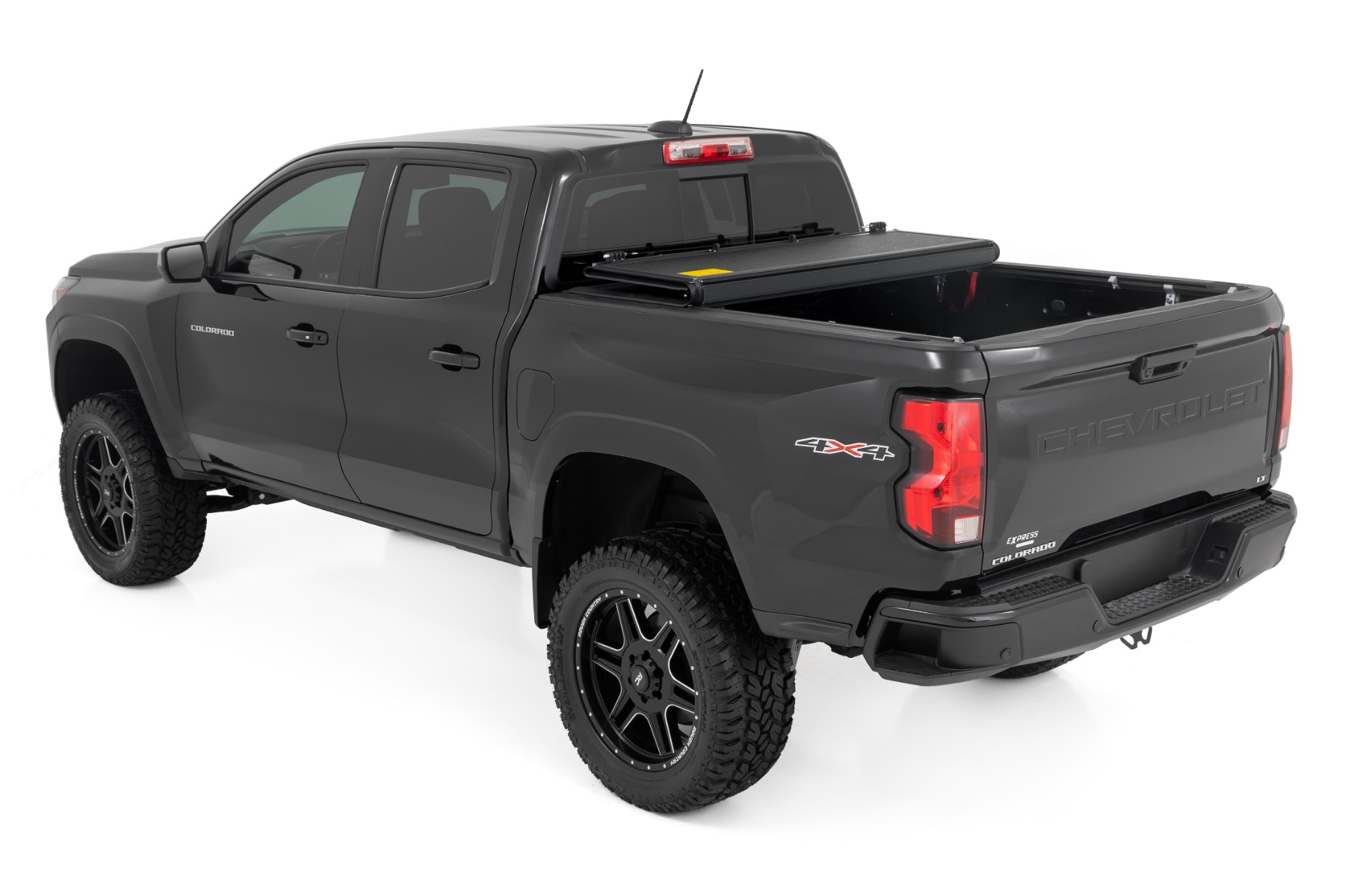 Rough Country Hard Low Profile Bed Cover 5β² Bed Chevy/GMC Canyon/Colorado (15-26)