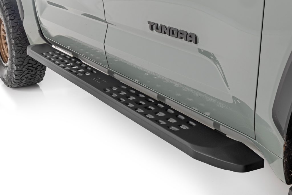Rough Country RPT2 Running Board Crew Cab Black Toyota Tundra 2WD/4WD (2022-2026)