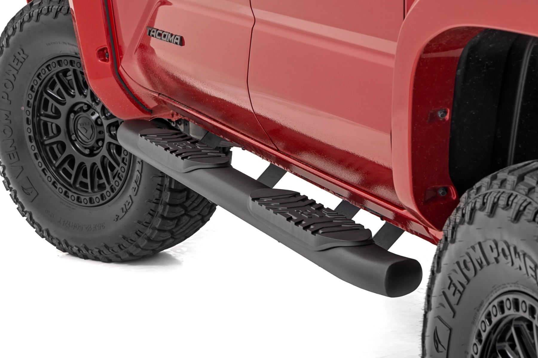 Rough Country Oval Nerf Step Double Cab Black Toyota Tacoma 2WD/4WD (2024-2026)