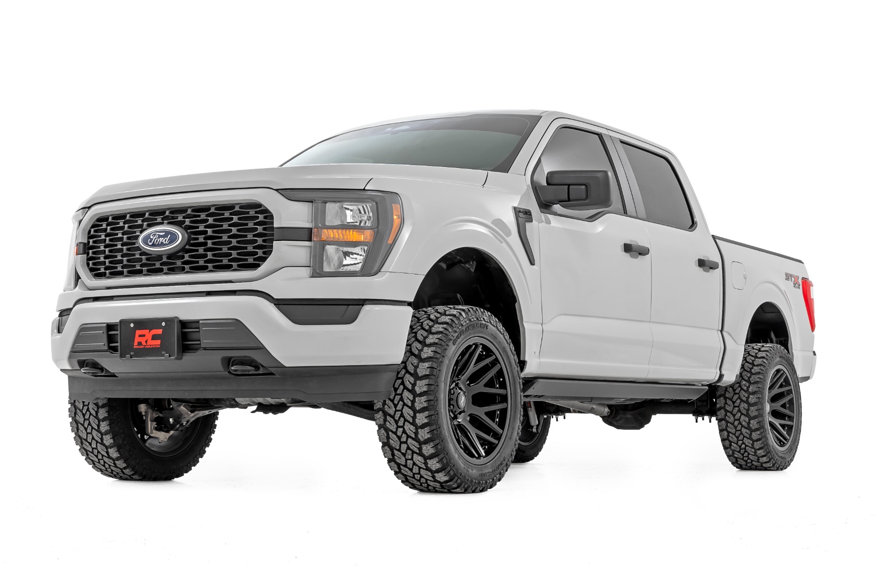 Rough Country 4 inch Lift Kit Forged UCA M1/M1 No Cut Ford F-150 4WD (2021-2026)
