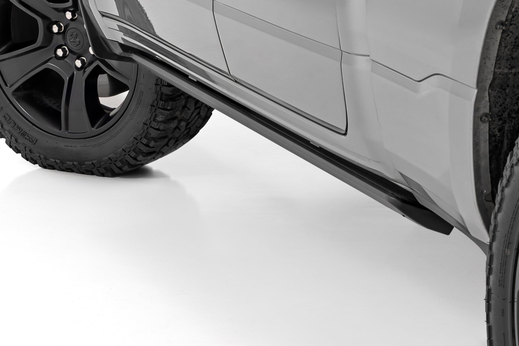 Power Running Boards | HT-Series | Quad Cab | Ram 1500 (19-26)/1500 TRX (21-24) - Image 2