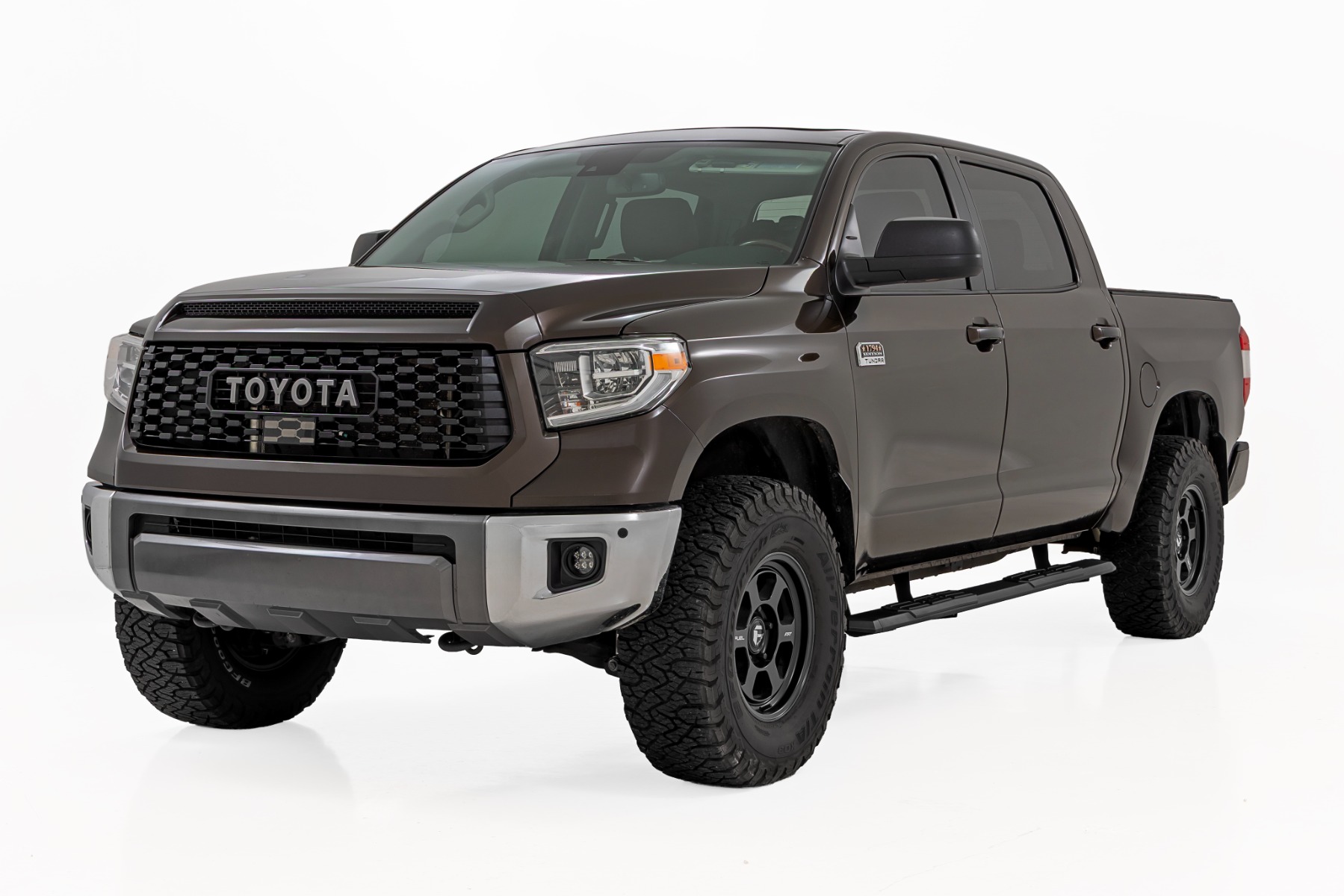 Rough Country TR2 Running Boards CrewMax Toyota Tundra 2WD/4WD (2007-2021)