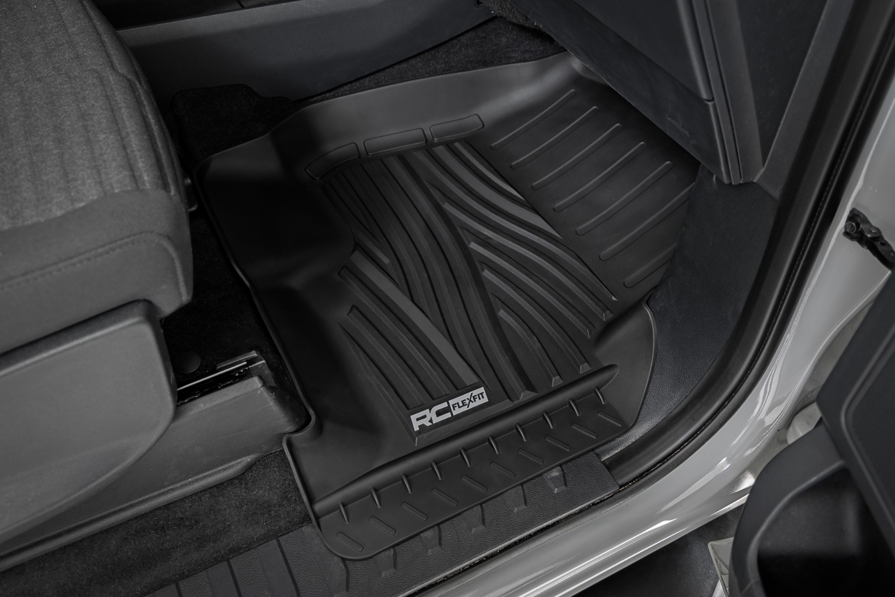 Rough Country Flex-Fit Floor Mats Front Ford F-150 (15-26)/F-150 Lightning (22-26)/Raptor (17-26)