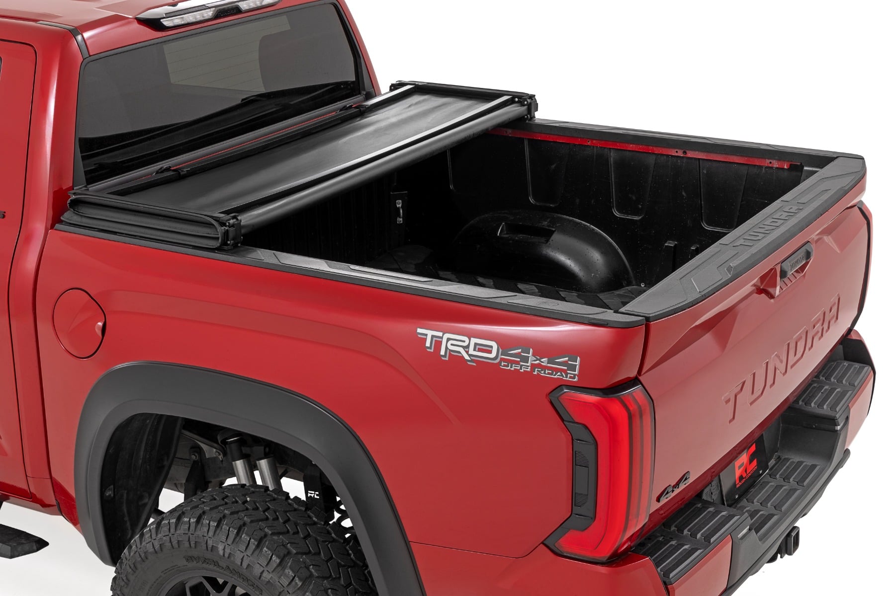 Rough Country Soft Tri-Fold Bed Cover 5β7β³ Bed with and w/o OE Rail Toyota Tundra (22-26)