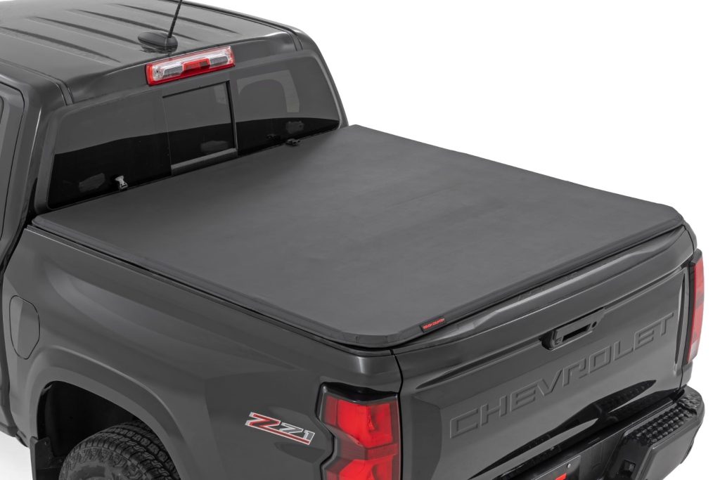 Rough Country Soft Tri-Fold Bed Cover 5β² Bed Chevy/GMC Canyon/Colorado 2WD/4WD (23-26)